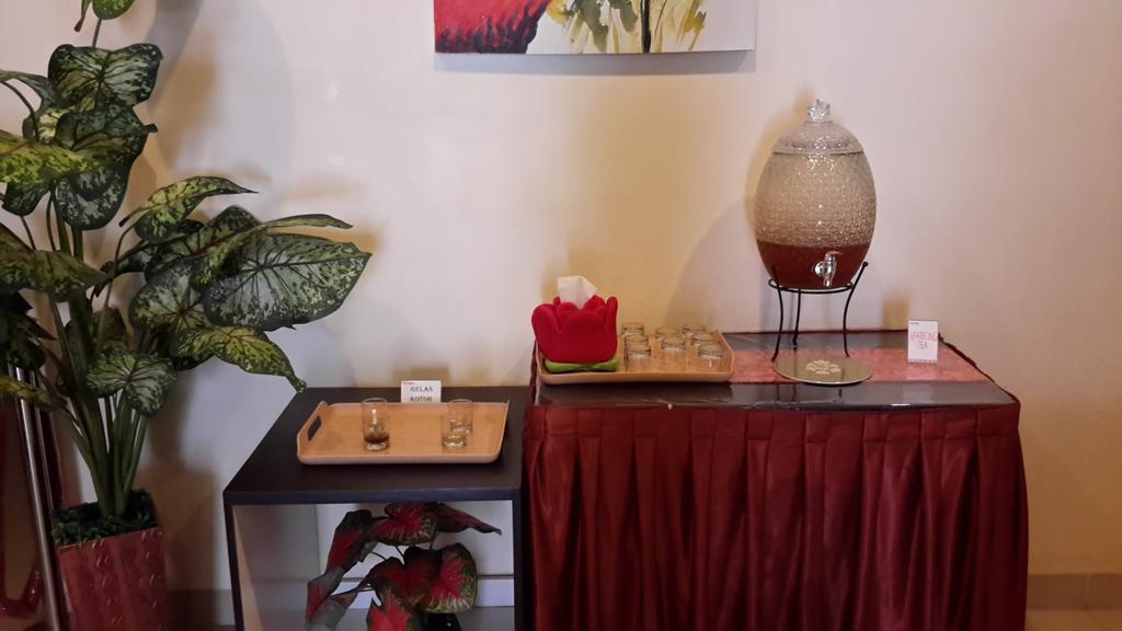 Hotel Matos Jayapura Eksteriør billede